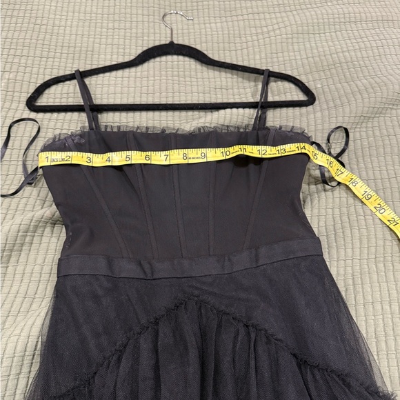 BCBGMAXAZRIA Corset Tulle Gown in Black - Picture 4 of 5